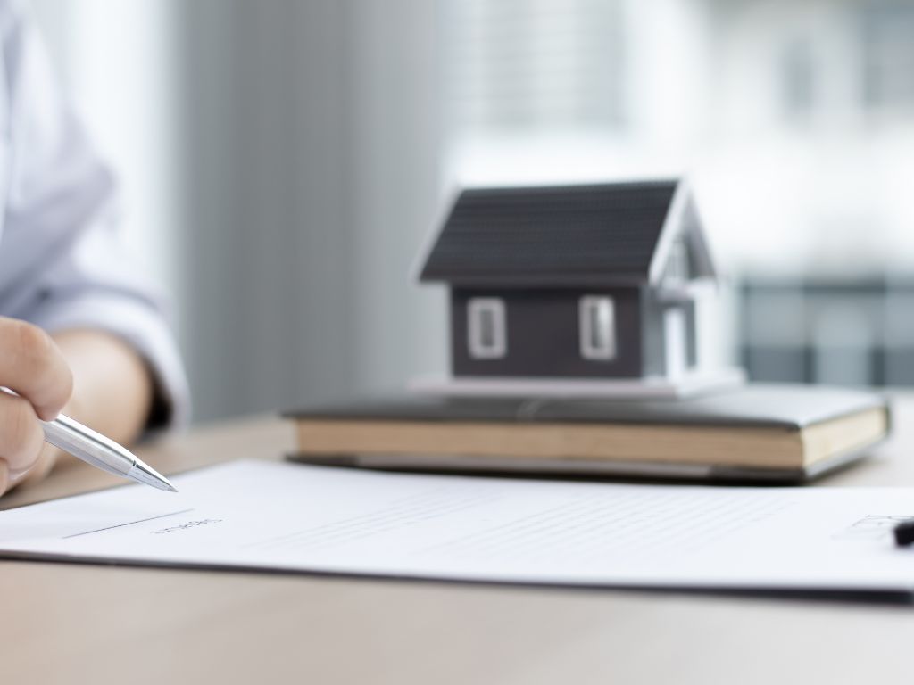 Definir isso no contrato é importante para evitar conflitos durante o processo de transferência da propriedade, é fundamental que a responsabilidade pelo pagamento do ITBI seja especificada de forma clara e objetiva no contrato. 